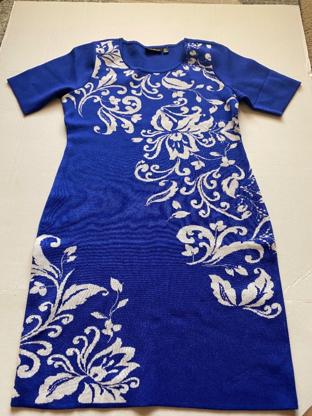 Nina Leonard Women’s Large Royal Blue Cream Floral Knit Sheath Dress Short Sleev